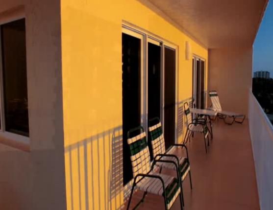 ליבוניה The Charter Club Of Marco Beach מראה חיצוני תמונה